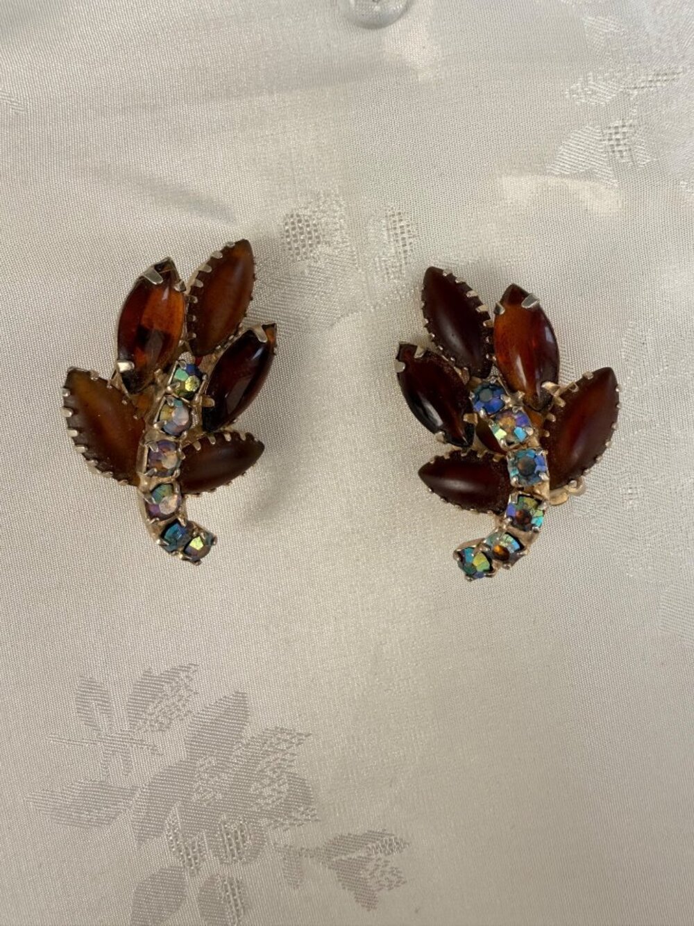 Antique / Vintage Amber faux gem & Rhinestone Clip-On Earrings Leaf Design
